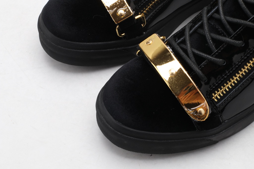 C*L Sneaker